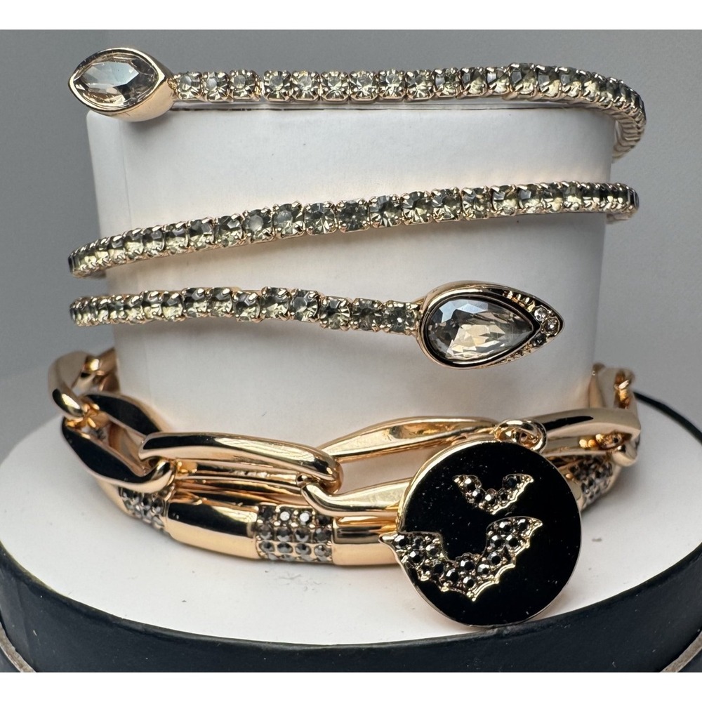 Bomb Party Halloween 2025 Stack ST27048 The Final Gleam Bat Charm Gold